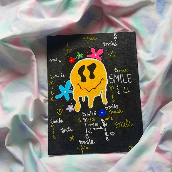 Smiley Face Painting - Picture 1 of 3